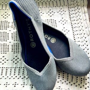 Rothy’s Size 9
